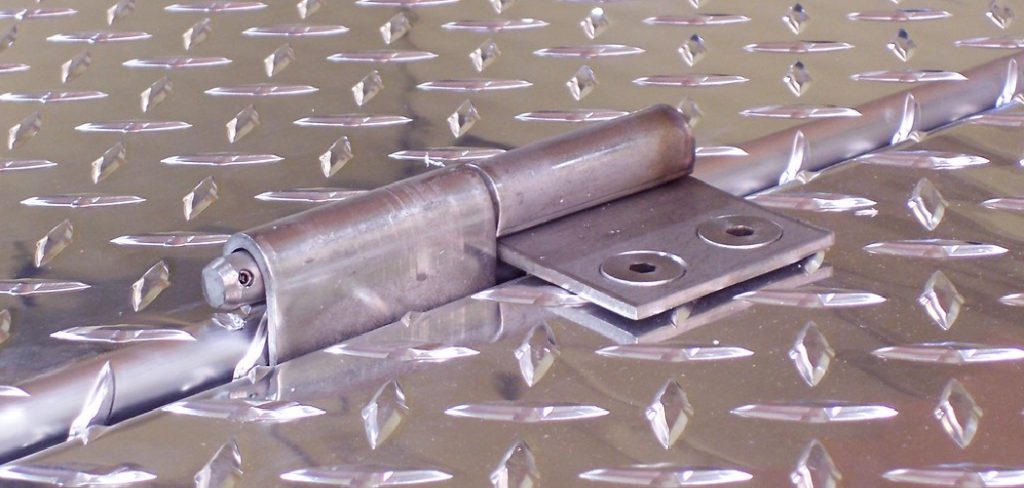 How to Clean Aluminum Diamond Plate