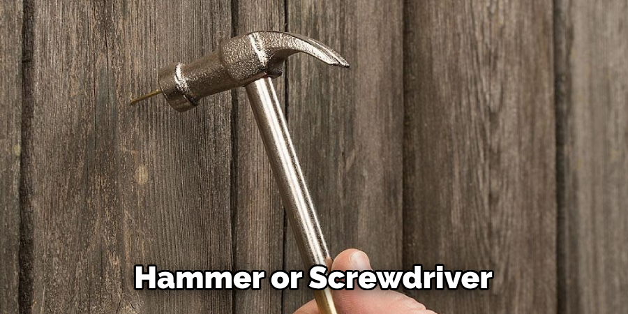 Hammer or Screwdriver