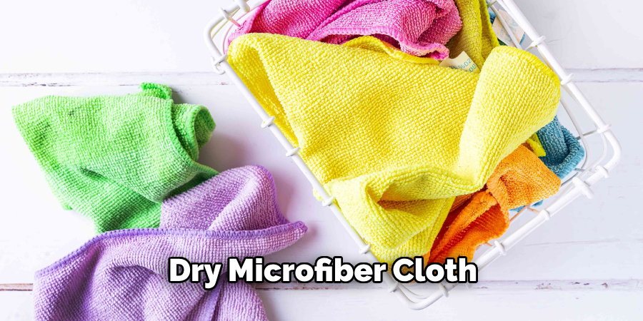 Dry Microfiber Cloth