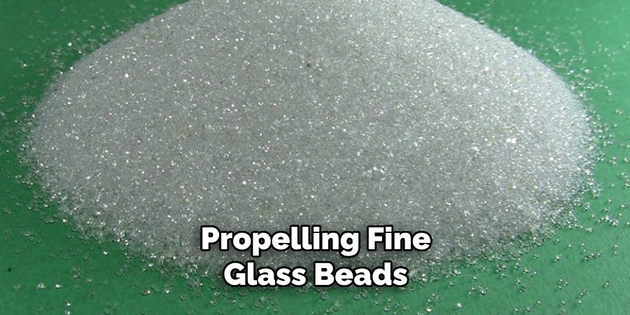 Propelling Fine Glass Beads 