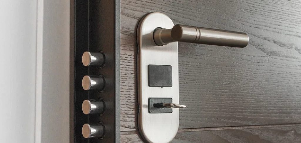 How to Repair Metal Lock Door