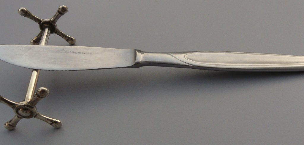 How to Make Silver Knife Holder