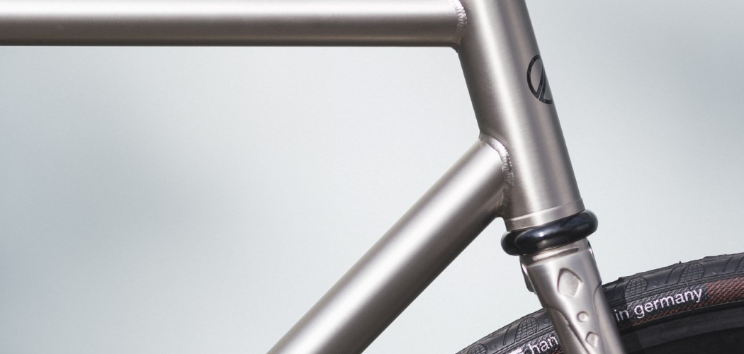 How to Polish Aluminum Bicycle Frame