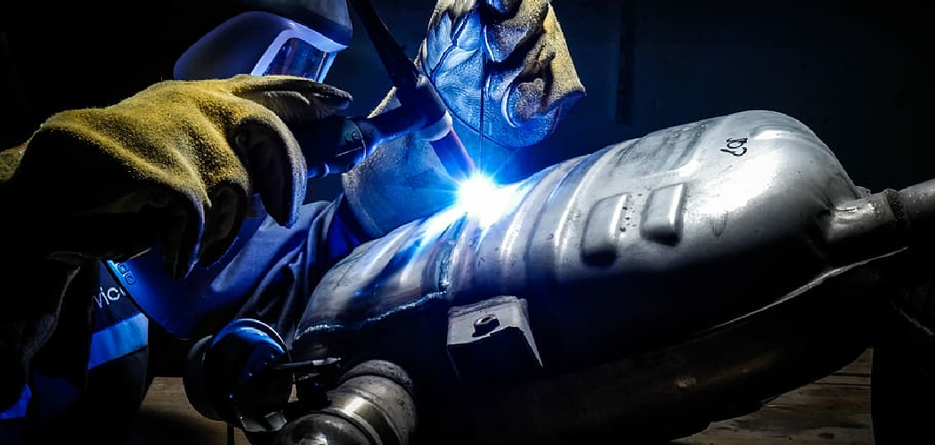 How to Weld a Gas Tank