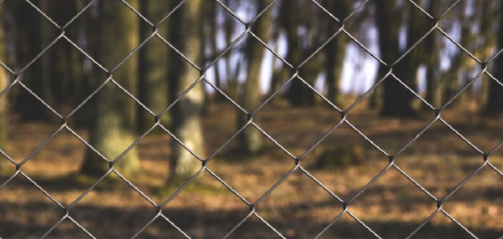 How to Attach Wire Mesh to Metal Frame