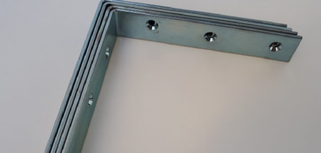 How to Cut Aluminum Angle