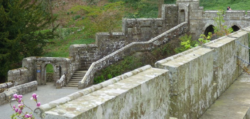 How to Get Iron Out of Concrete Wall Below Grade